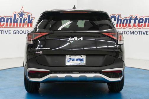 Fusion Black 2025 Kia Sportage LX