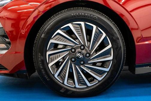 2025 Hyundai SONATA Hybrid Limited