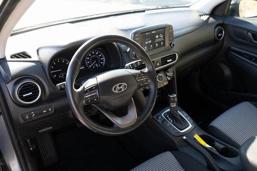 2020 Hyundai KONA SEL