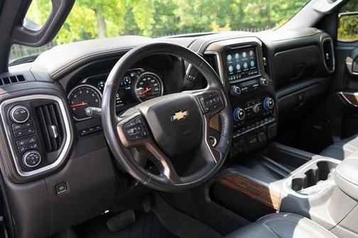 2022 Chevrolet Silverado 1500 High Country