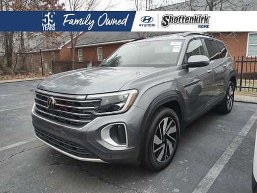 2025 Volkswagen Atlas 2.0T SE w/Technology 4MOTION