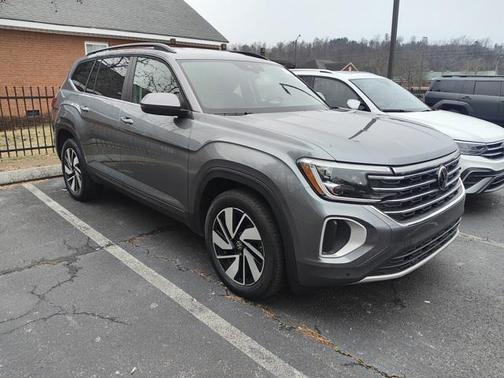 2025 Volkswagen Atlas 2.0T SE w/Technology 4MOTION