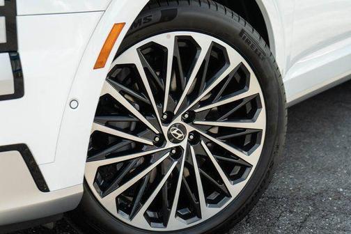 Creamy White Pearl 2026 Hyundai PALISADE Calligraphy