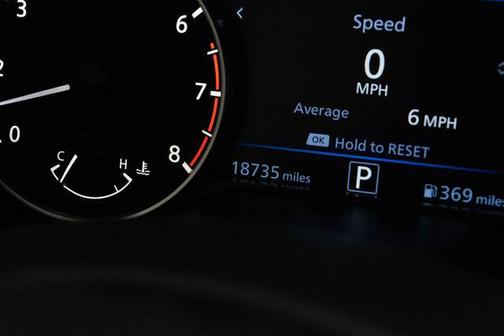 Brilliant Silver Metallic 2024 Nissan Altima 2.5 SV