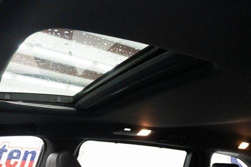 Crystal Black Pearl 2023 Honda Odyssey Sport