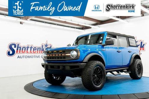 2021 Ford Bronco Base