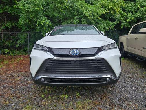Wind Chill Pearl 2023 Toyota Venza Limited