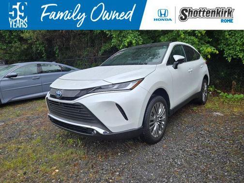 Wind Chill Pearl 2023 Toyota Venza Limited