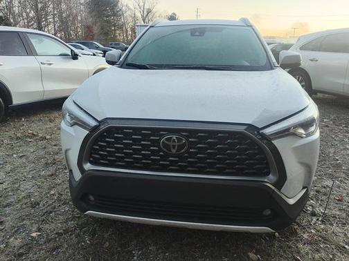 2022 Toyota Corolla Cross XLE