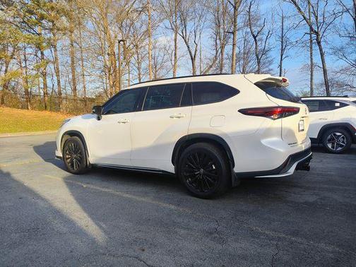 2024 Toyota Highlander XSE