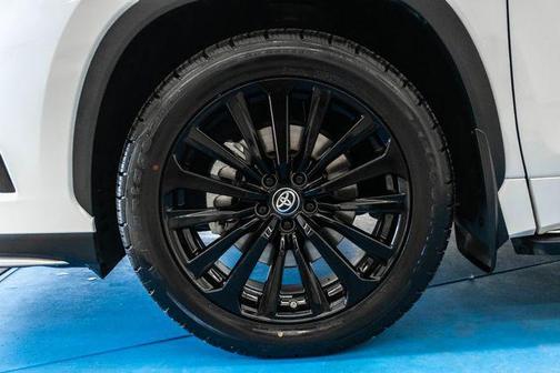 2024 Toyota Highlander XSE