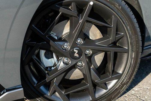 Ecotronic Gray 2026 Hyundai ELANTRA N Line