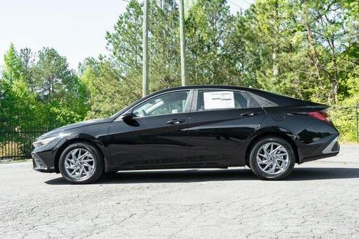2025 Hyundai ELANTRA HEV Blue
