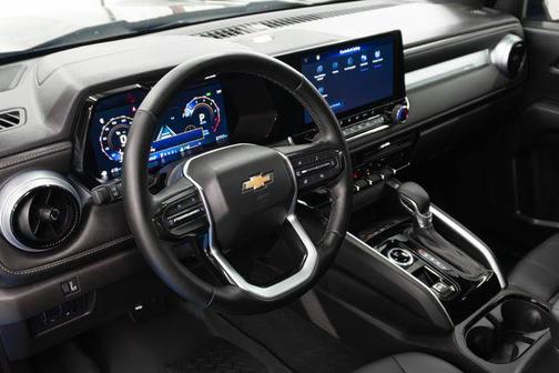 Black 2024 Chevrolet Colorado LT