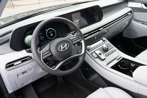 2025 Hyundai PALISADE SEL Premium