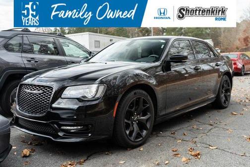 2022 Chrysler 300 Touring