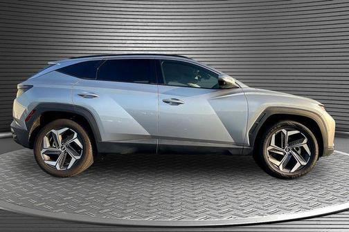 Shimmering Silver 2024 Hyundai TUCSON Limited