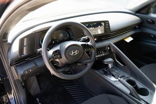 2026 Hyundai ELANTRA Sport