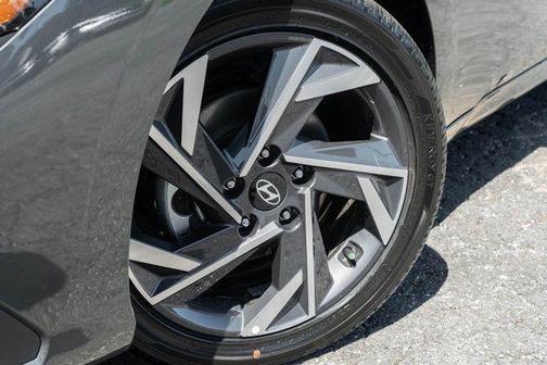 Amazon Gray 2025 Hyundai ELANTRA HEV SEL Sport