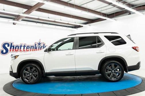 2024 Honda Pilot Sport