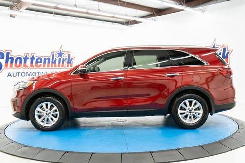 2019 Kia Sorento LX