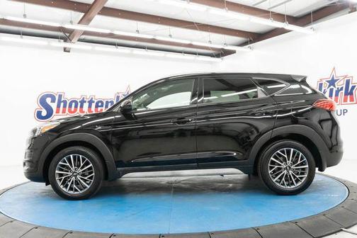 Black Noir Pearl 2020 Hyundai TUCSON SEL