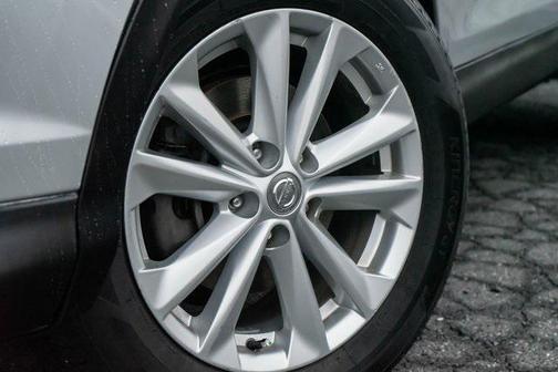 2018 Nissan Rogue Sport SV