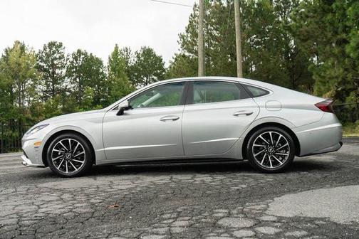2021 Hyundai SONATA Limited