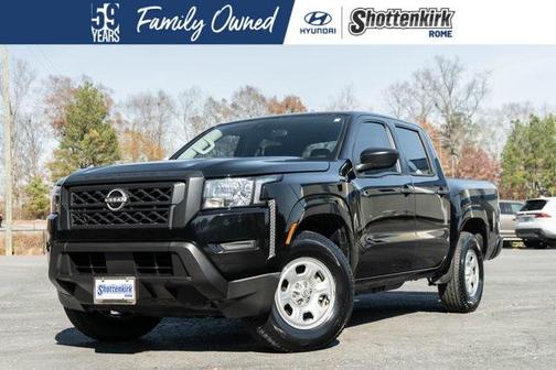 2022 Nissan Frontier S