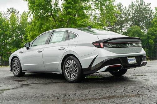 2025 Hyundai SONATA Hybrid Limited