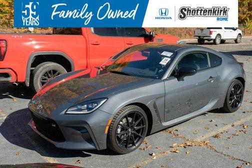 2024 Toyota GR86 Premium