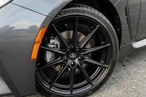 2024 Toyota GR86 Premium