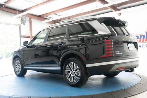 Abyss Black Pearl 2026 Hyundai Palisade Hybrid Blue SEL 7P