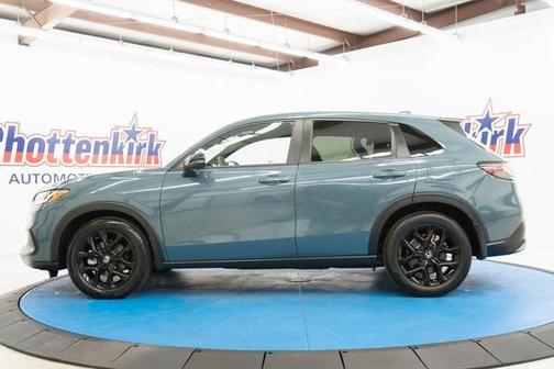 2025 Honda HR-V AWD Sport