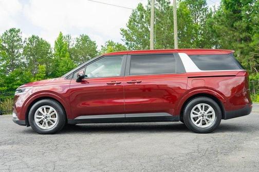 2022 Kia Carnival LXS