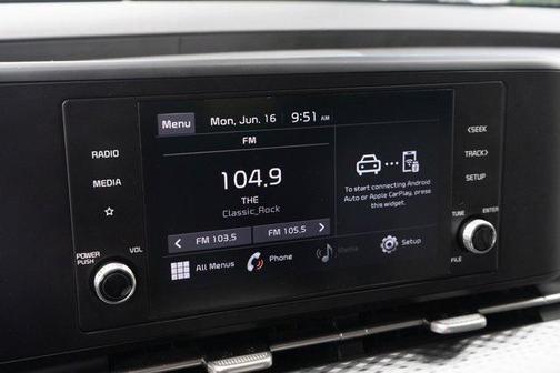 2022 Kia Carnival LXS