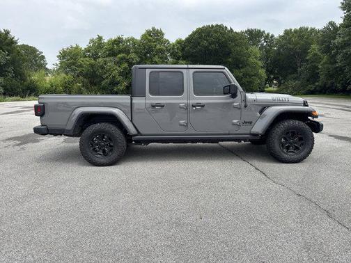 2022 Jeep Gladiator Willys 4x4
