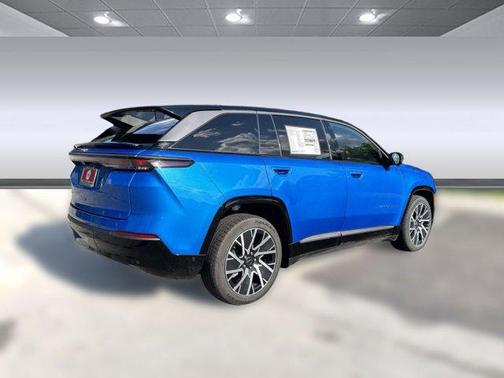 2025 Jeep Wagoneer S Limited