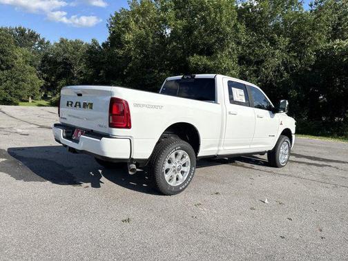 2025 RAM 2500 Laramie Crew Cab 4x4 6'4' Box