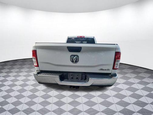 2021 RAM 2500 Tradesman Crew Cab 4x4 8' Box