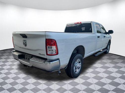 2021 RAM 2500 Tradesman Crew Cab 4x4 8' Box