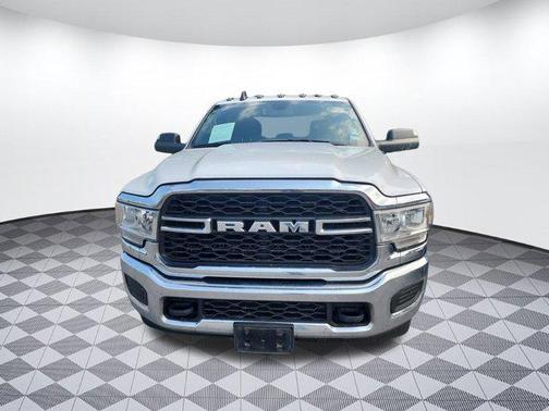 2021 RAM 2500 Tradesman Crew Cab 4x4 8' Box
