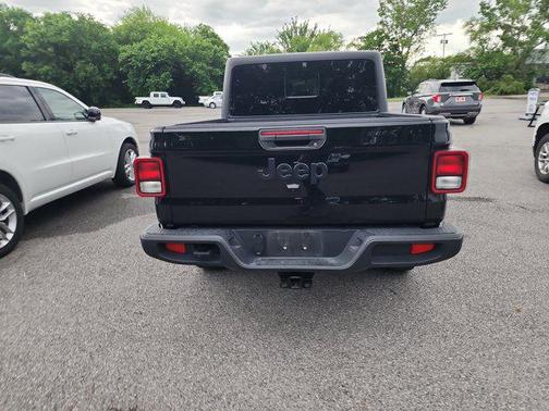 2023 Jeep Gladiator Sport S