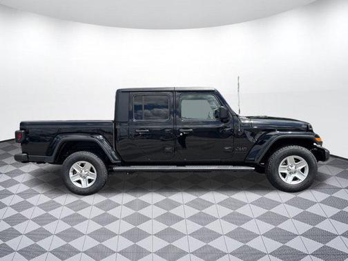 2023 Jeep Gladiator Sport S