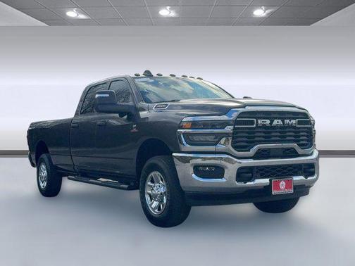 2026 RAM 3500 Tradesman Crew Cab 4x4 8' Box