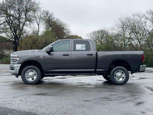 2026 RAM 2500 Tradesman Crew Cab 4x4 6'4' Box