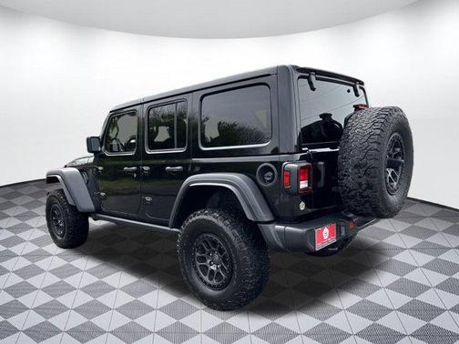 2022 Jeep Wrangler Unlimited High Tide 4x4