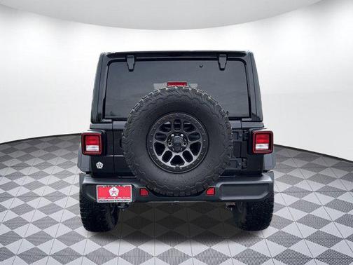 2022 Jeep Wrangler Unlimited High Tide 4x4