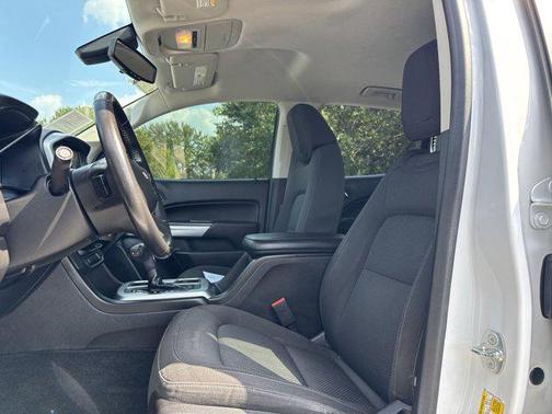 2017 Chevrolet Colorado LT