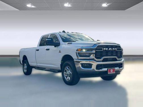 2026 RAM 3500 Tradesman Crew Cab 4x4 8' Box